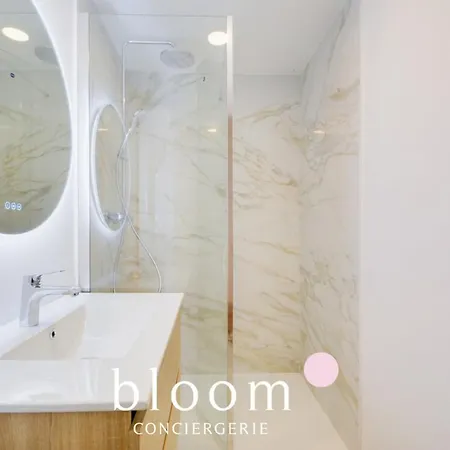 Apartament Centre Entierement Renove *